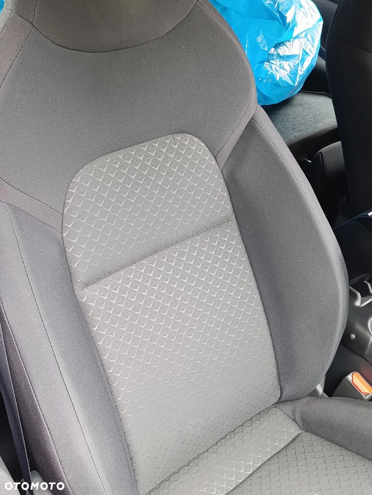 Nissan Juke 1.0 DIG-T Acenta - 19