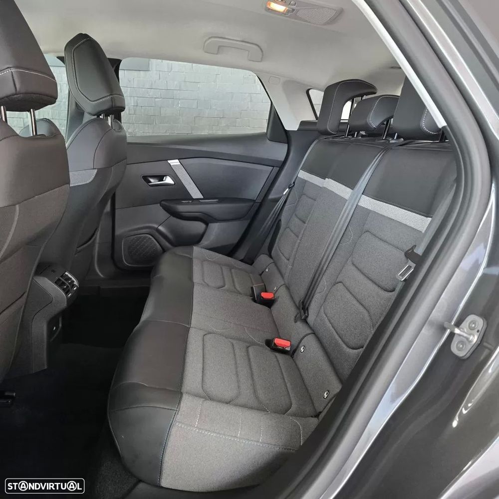 Citroën C4 1.2 PureTech Plus - 13