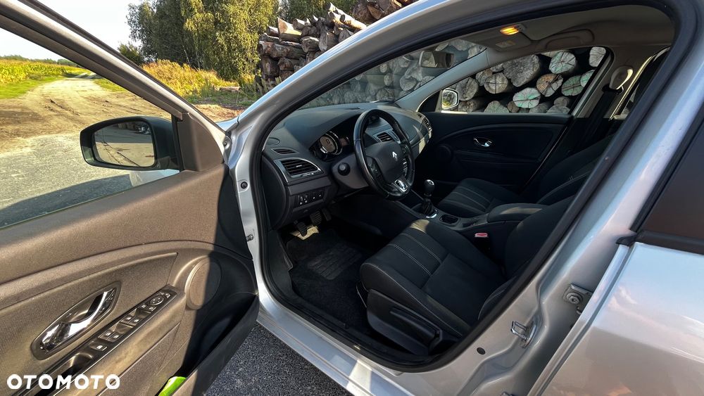 Renault Megane Grandtour ENERGY TCe 115 Start & Stop Authentique - 10