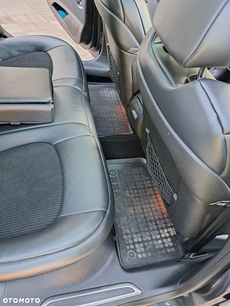 Citroën C5 2.0 HDi Exclusive - 27