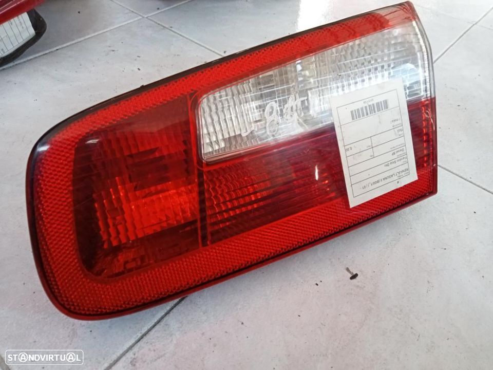 Farolim direito da mala Renault Laguna II / 89023985 - 1