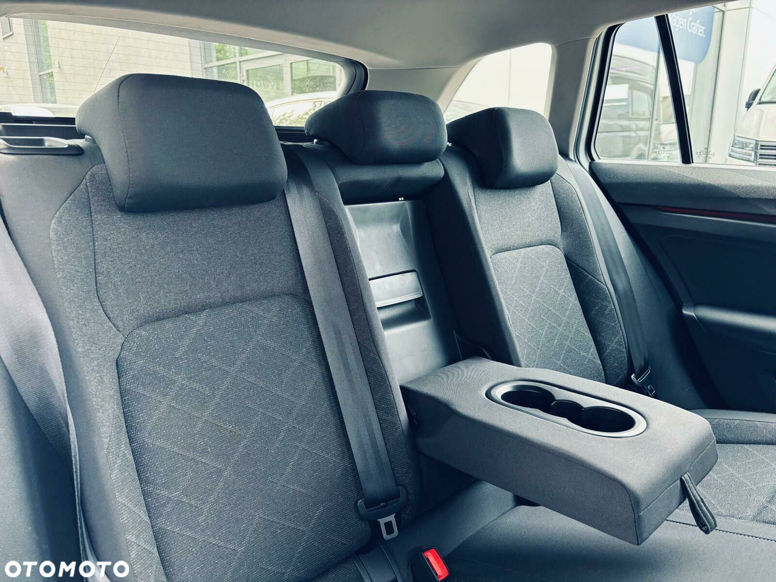 Volkswagen Golf VIII 1.5 TSI EVO Life - 16