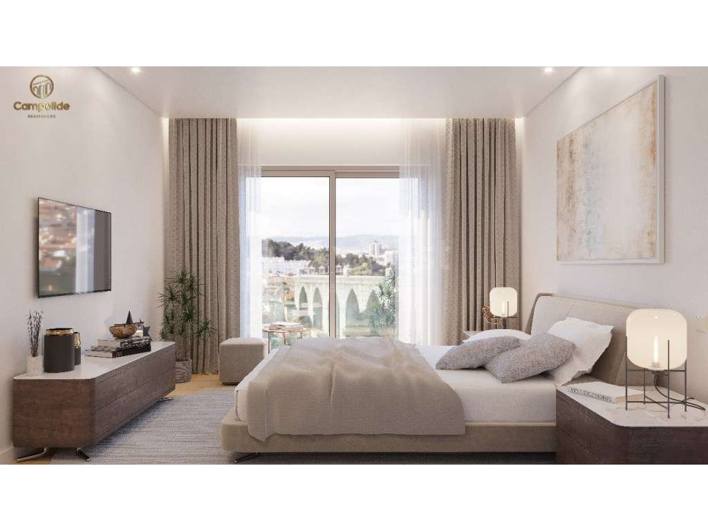 Apartamento T4 situado em Campolide - Grande imagem: 3/12