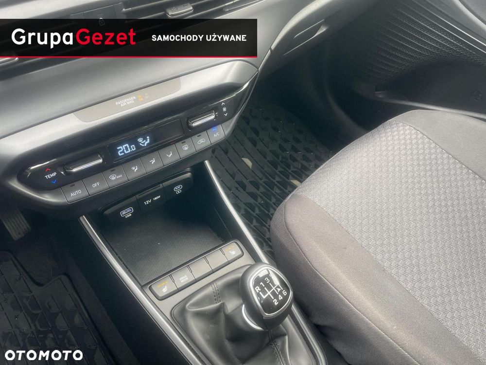 Hyundai i20 - 11