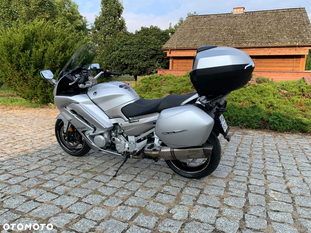 Yamaha FJR - 5
