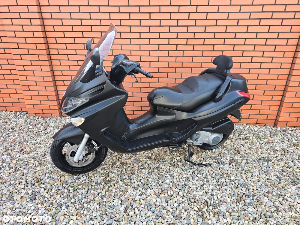 Piaggio Xevo - 12