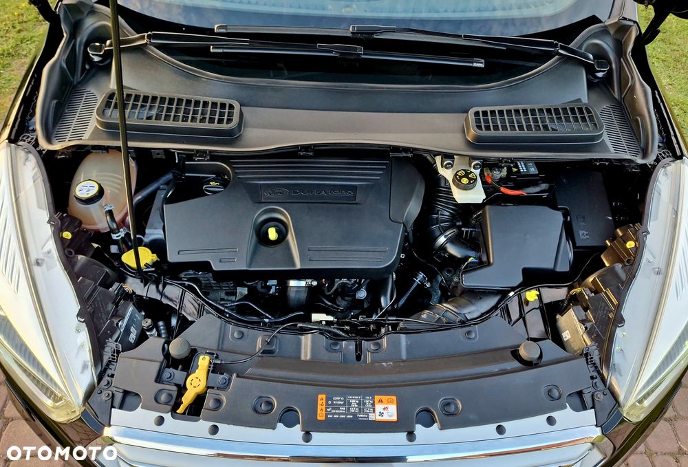 Ford Kuga 2.0 TDCi 2x4 Titanium - 40