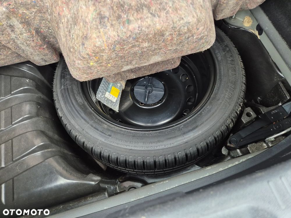 Renault Megane 1.6 16V 110 Dynamique - 12