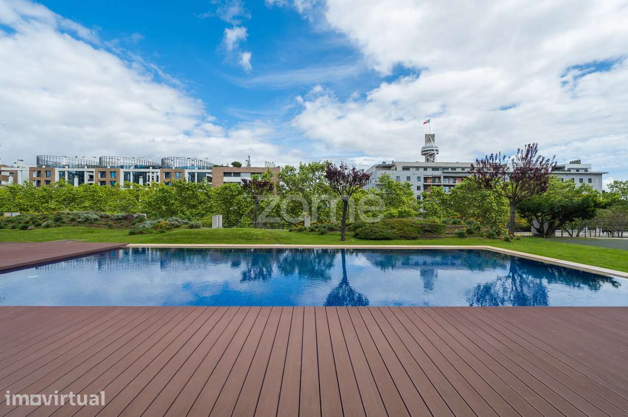 T2 com Piscina no Parque das Nações - Grande imagem: 2/47