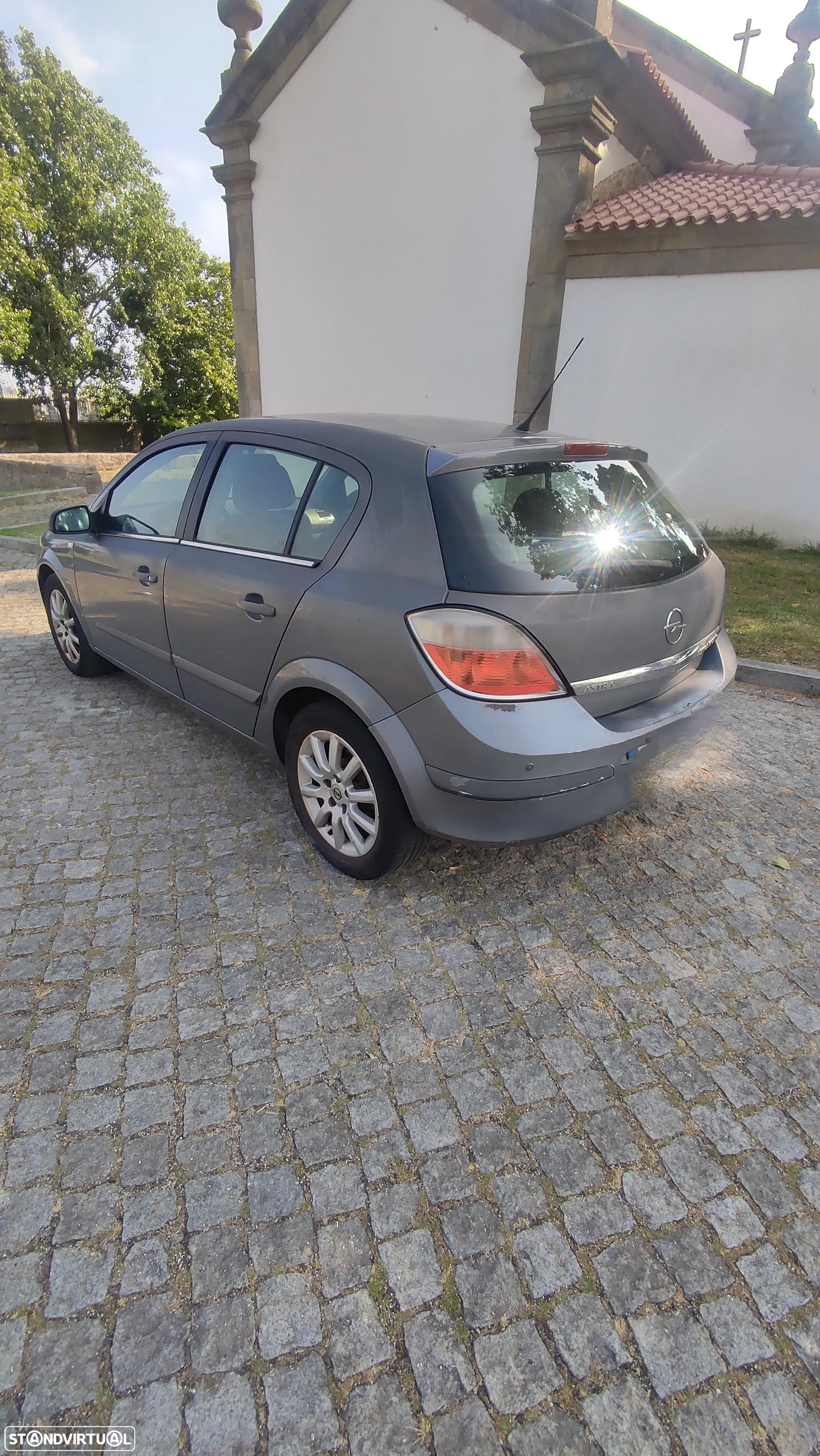 Opel Astra 1.7 CDTi Elegance - 4