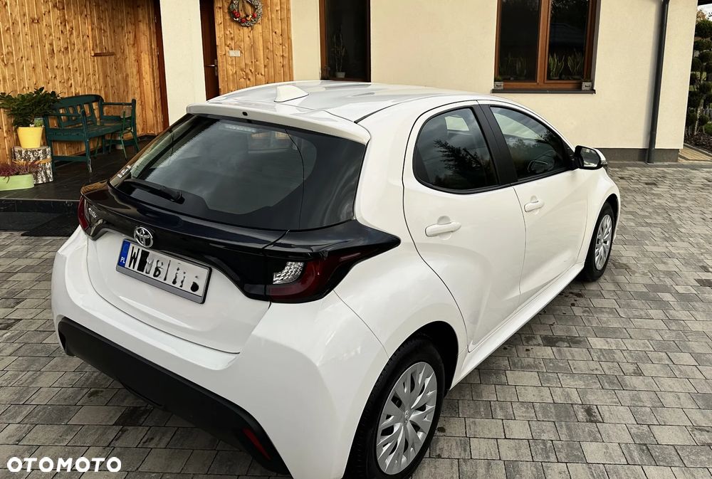 Toyota Yaris 1.5 Comfort - 12