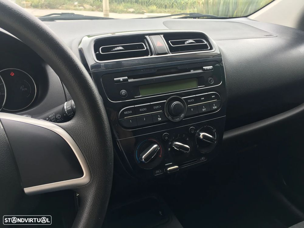 Mitsubishi Space Star - 6