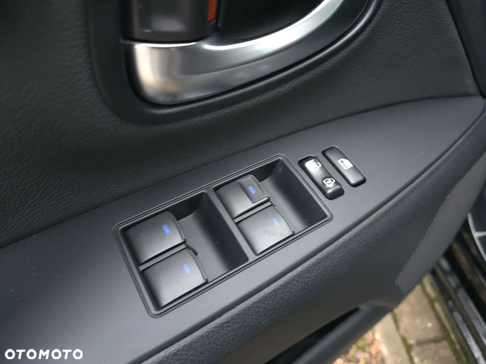 Toyota Avensis 2.0 Prestige NAVI MS - 20