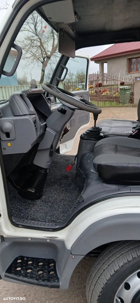 Nissan E120 Autospeciala cu Nacela PRB - 6