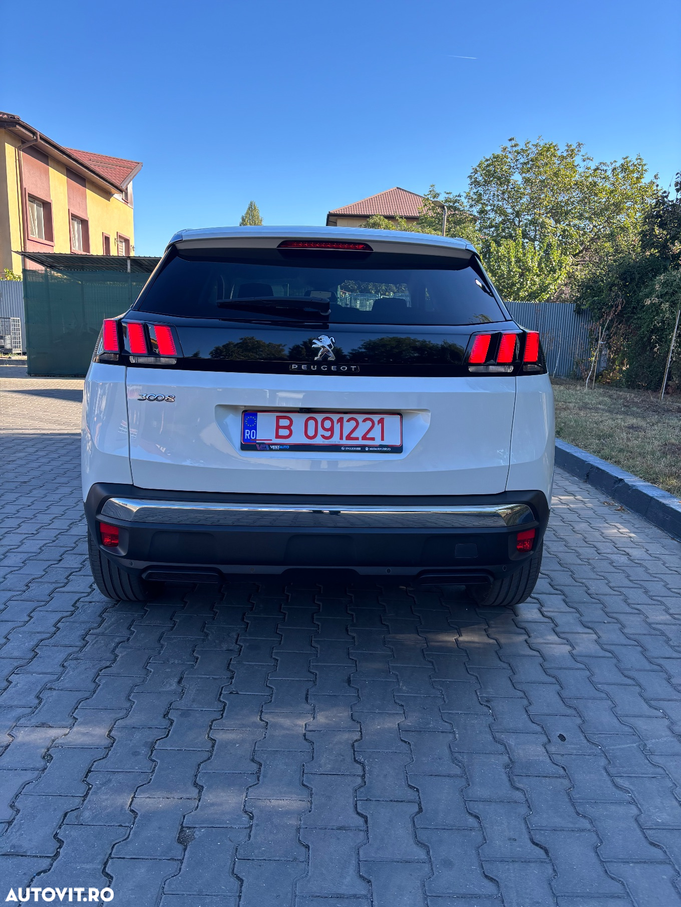 Peugeot 3008 PureTech 130 Stop & Start EAT6 Active - 20