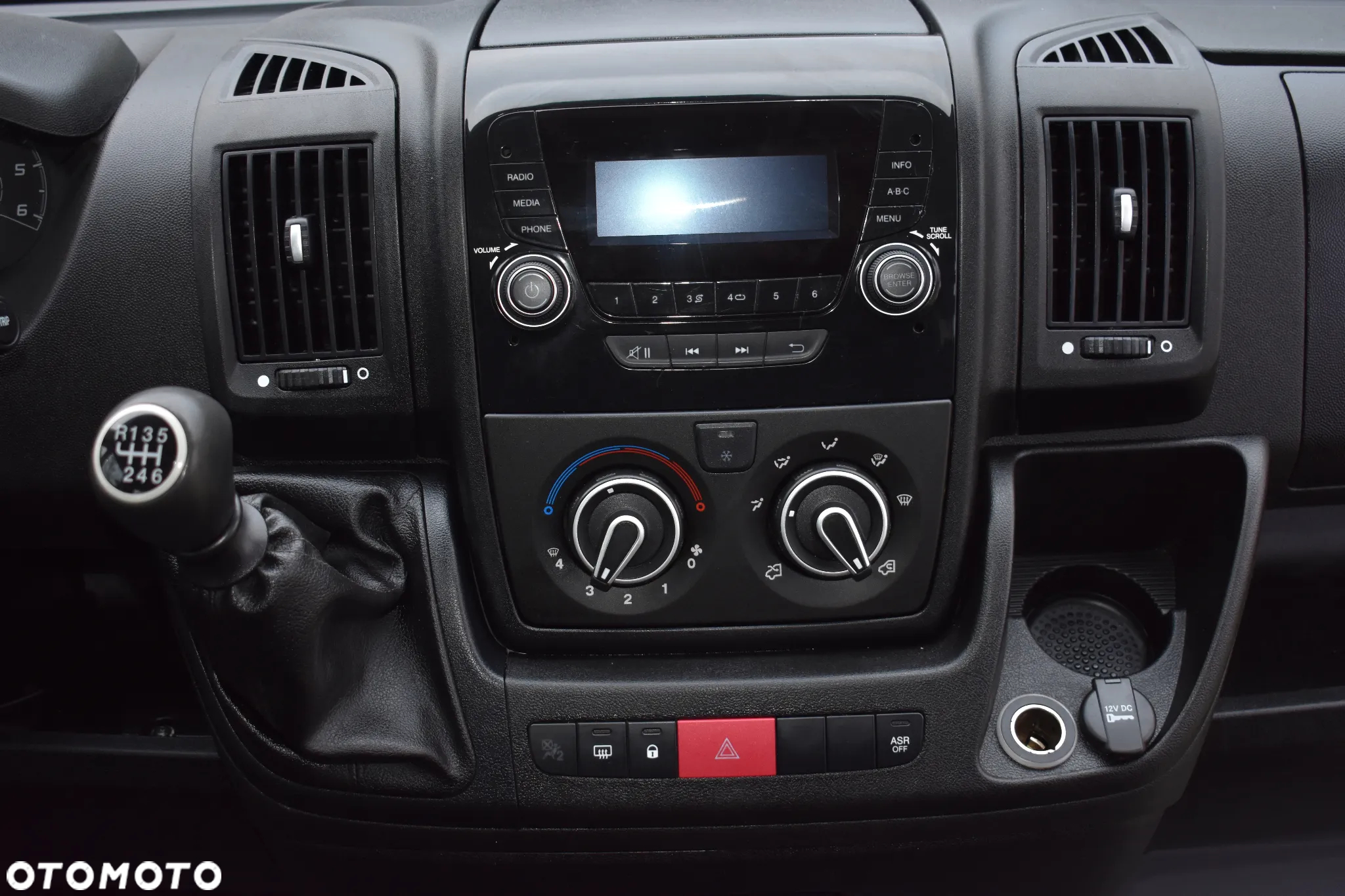 Peugeot Boxer - 25