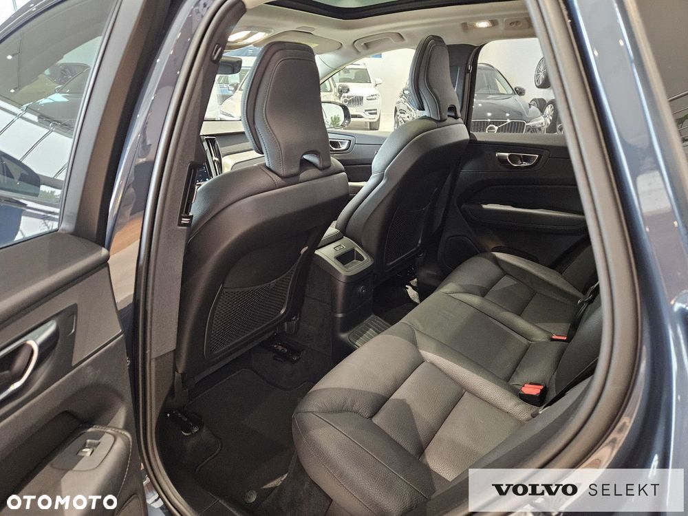 Volvo XC 60 - 16