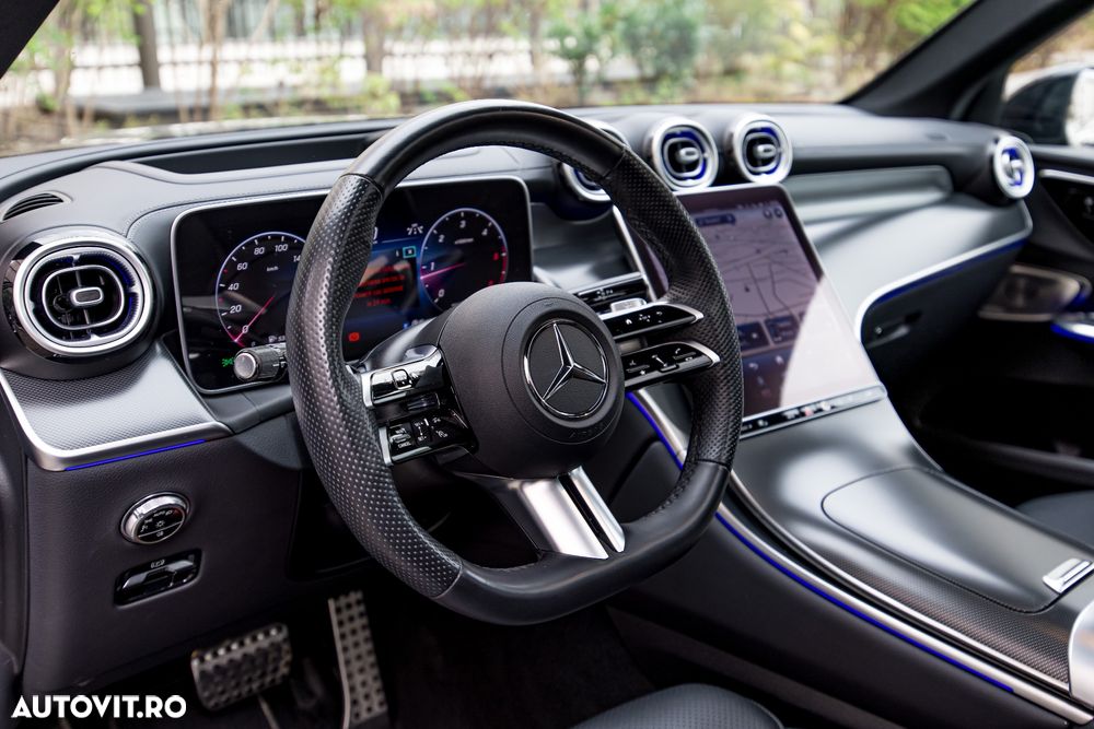 Mercedes-Benz GLC 300 d 4MATIC MHEV - 11