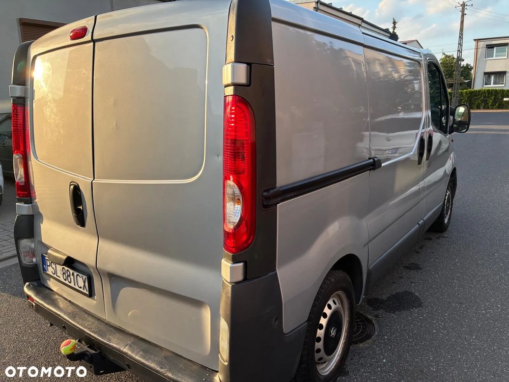 Opel Vivaro - 4