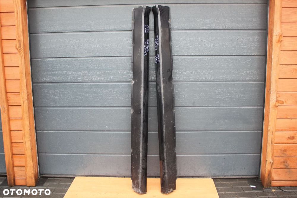 LISTWY PROGOWE LEWA PRAWA OPEL ZAFIRA A OPC Z20R