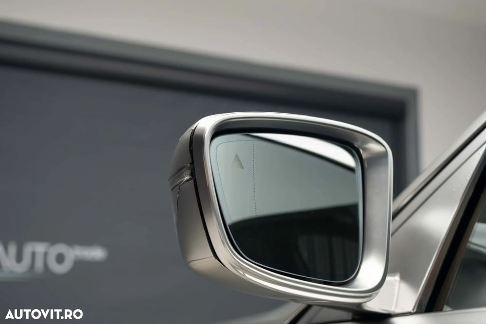 BMW M3 Competition xDrive AT - 33