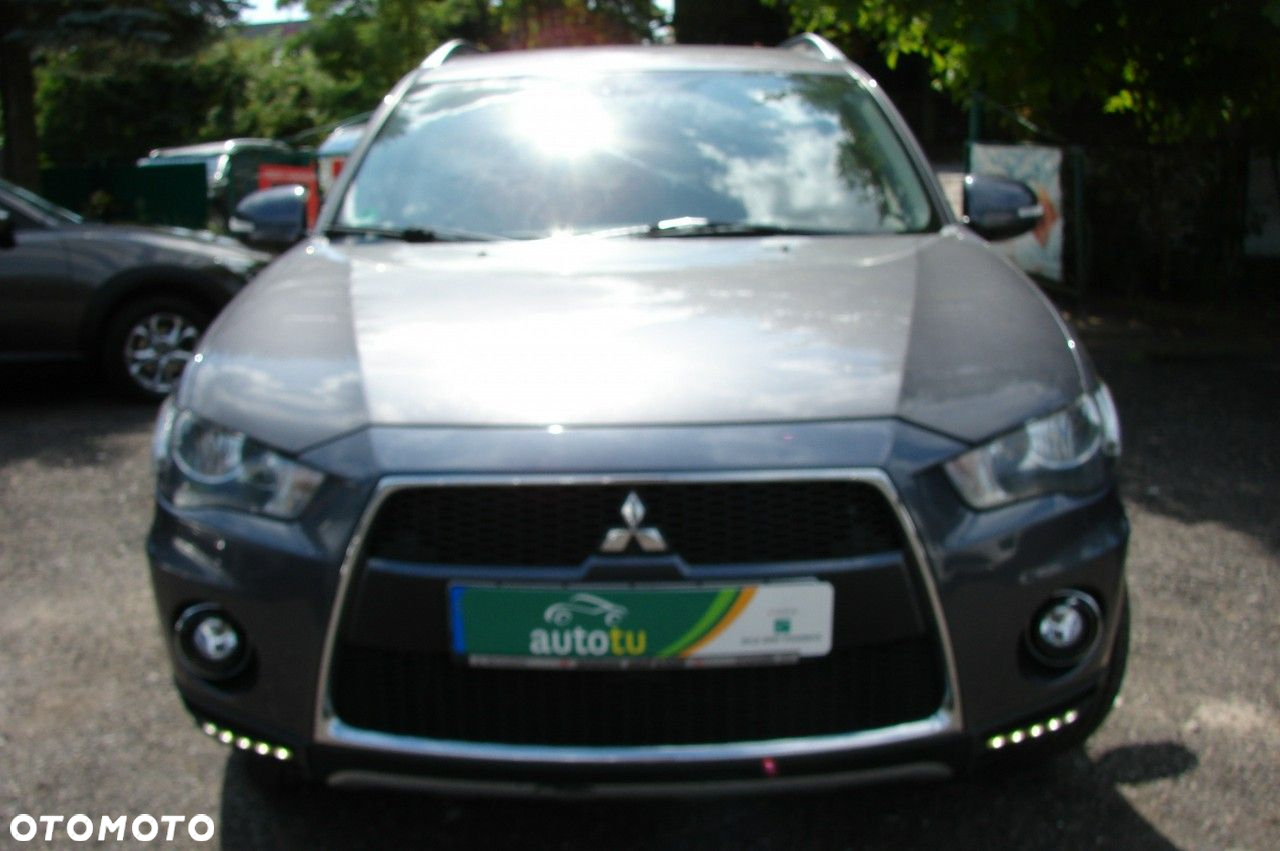 Mitsubishi Outlander - 15