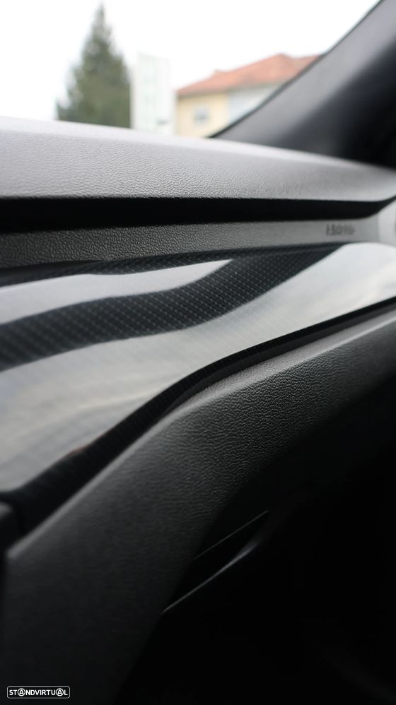 Ford Focus SW 1.5 TDCi EcoBlue ST-Line - 32