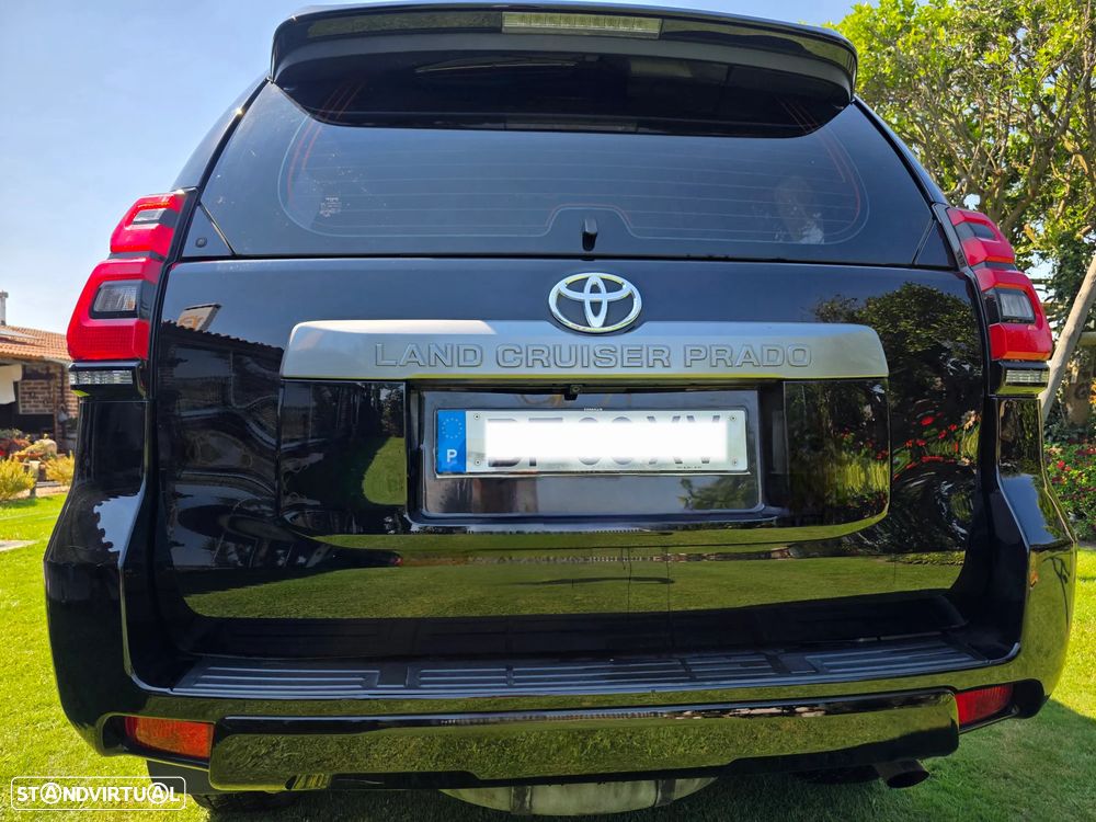 Toyota Land Cruiser Prado - 4