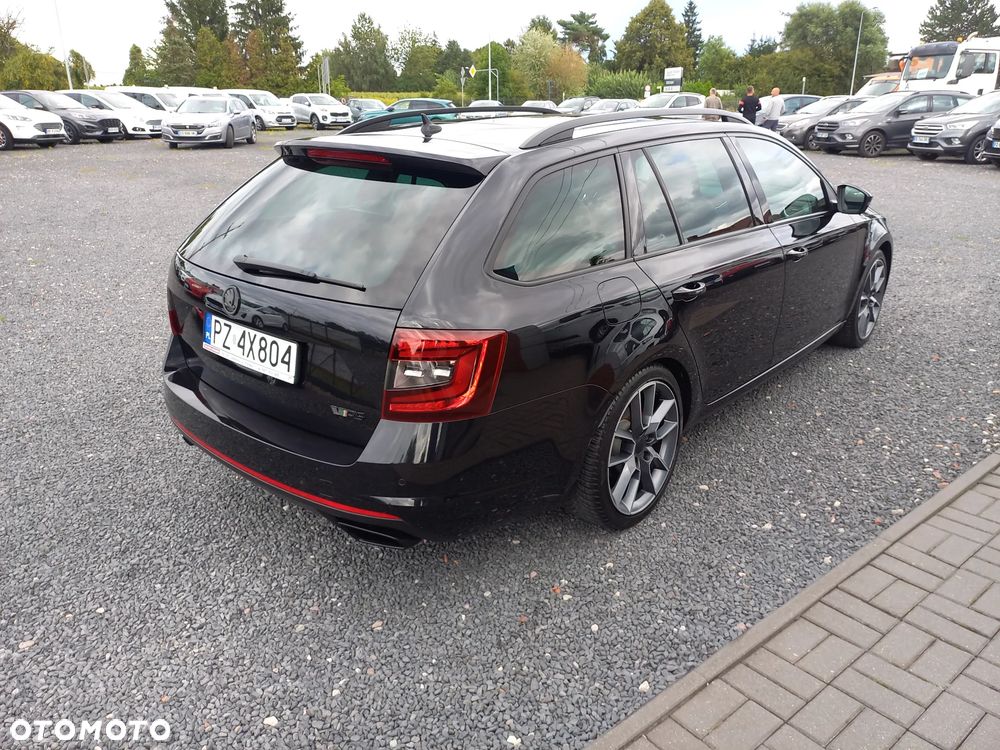 Skoda Octavia 2.0 TDI SCR RS DSG - 6