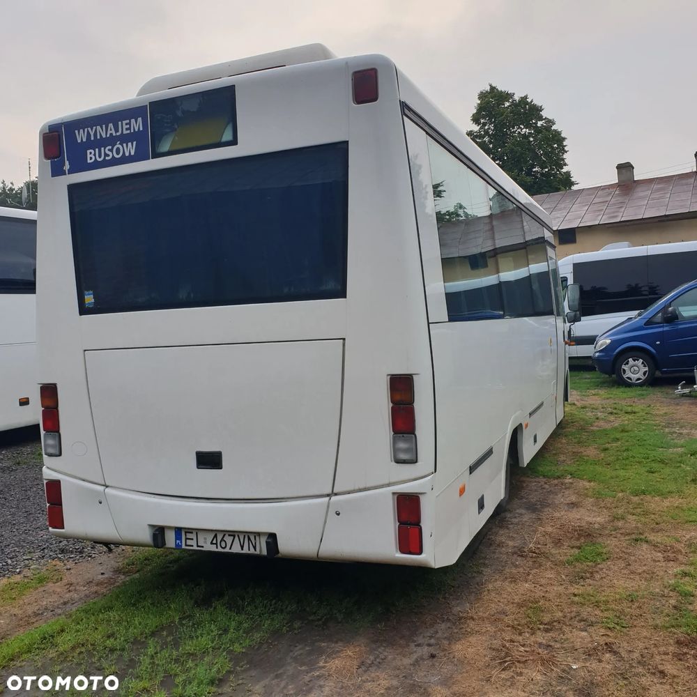 Mercedes-Benz VARIO - 8
