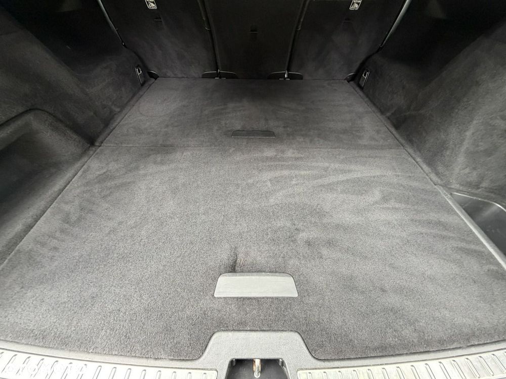 Volvo XC 90 - 26