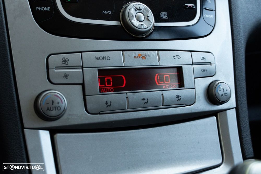 Ford S-Max 1.8 TDCi Titanium 7L - 16