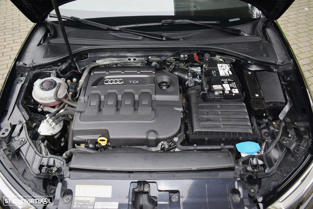 Audi A3 Sportback 1.6 TDI S-line - 58