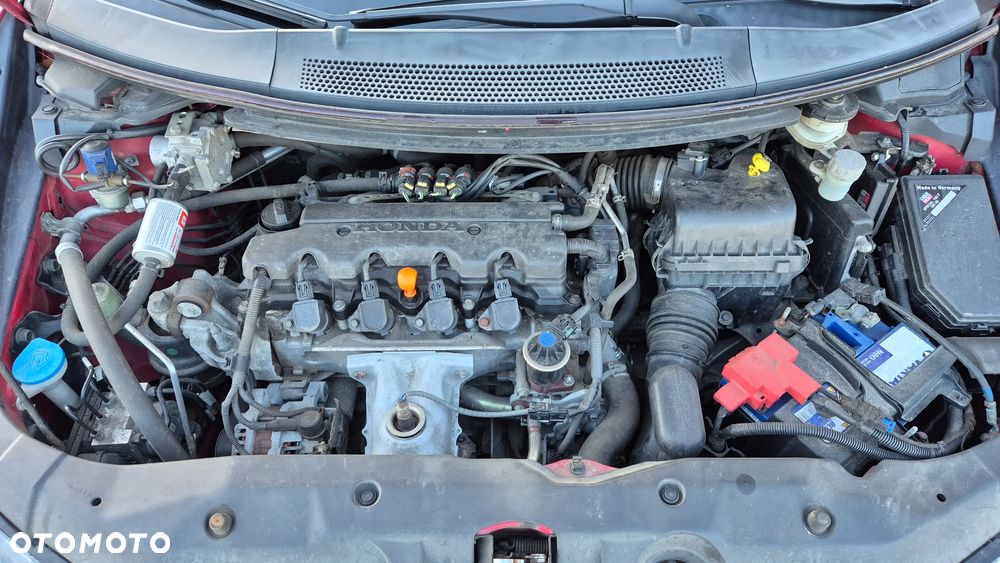 Honda Civic 1.8 Sport - 12