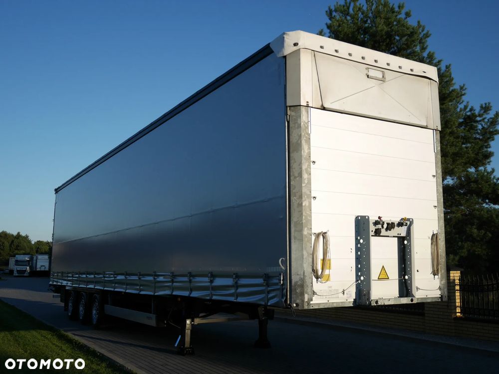 Schmitz Cargobull Mega Podnoszony Dach - 3