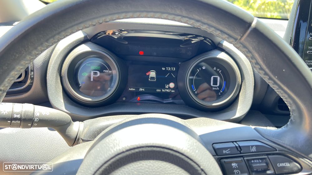 Toyota Yaris 1.5 HDF Exclusive - 4
