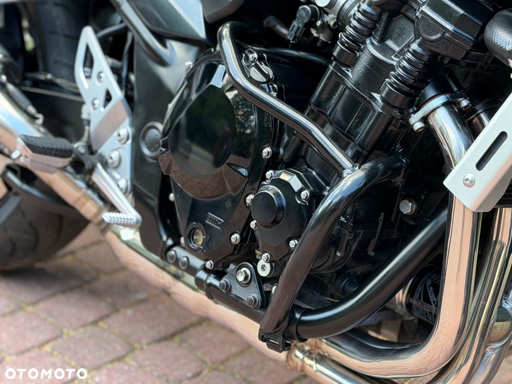 Suzuki Bandit - 28