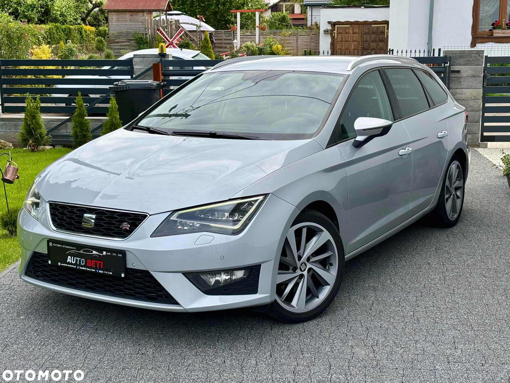 Seat Leon ST 1.8 TSI Start&Stop DSG FR - 12