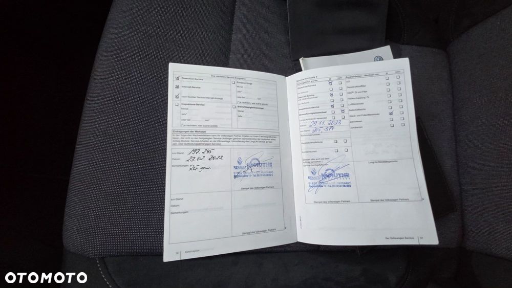 Volkswagen Golf - 38