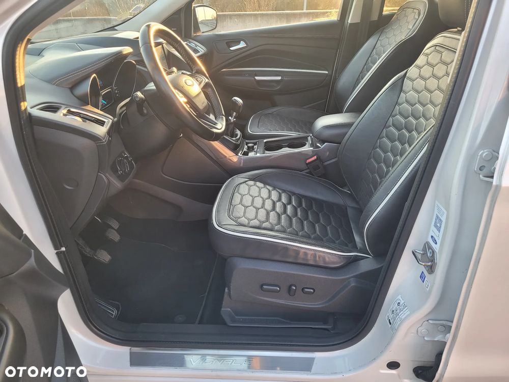 Ford Kuga - 5