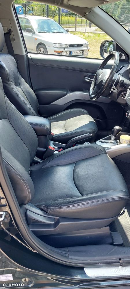 Mitsubishi Outlander 2.4 4WD CVT Intense - 8
