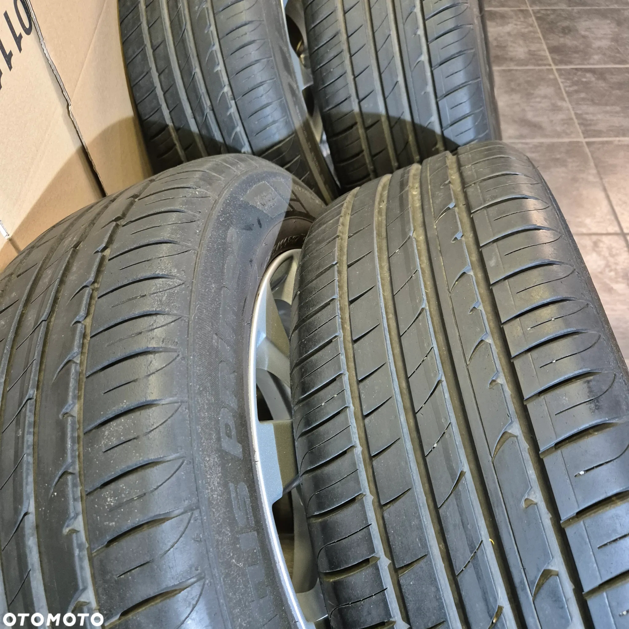HYUNDAI TUCSON KOLA 225/60 R17 HANKOOK FELGA 52910 D7220 CZUJNIKI CISNIENIA - 8
