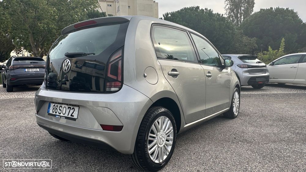 VW Up! 1.0 BlueMotion Move Auto - 6