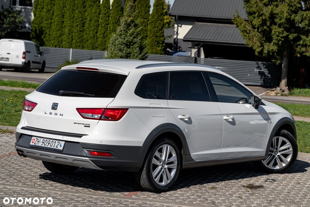Seat Leon Sportstourer 2.0 TDI Start&Stop 4Drive DSG X-Perience - 10