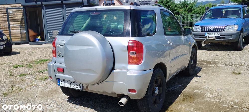 Toyota RAV4 - 2