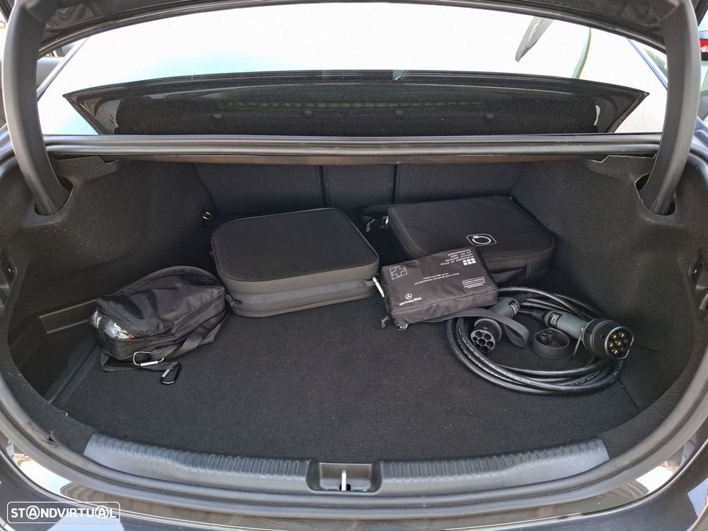 Mercedes-Benz C 300 de Avantgarde - 26