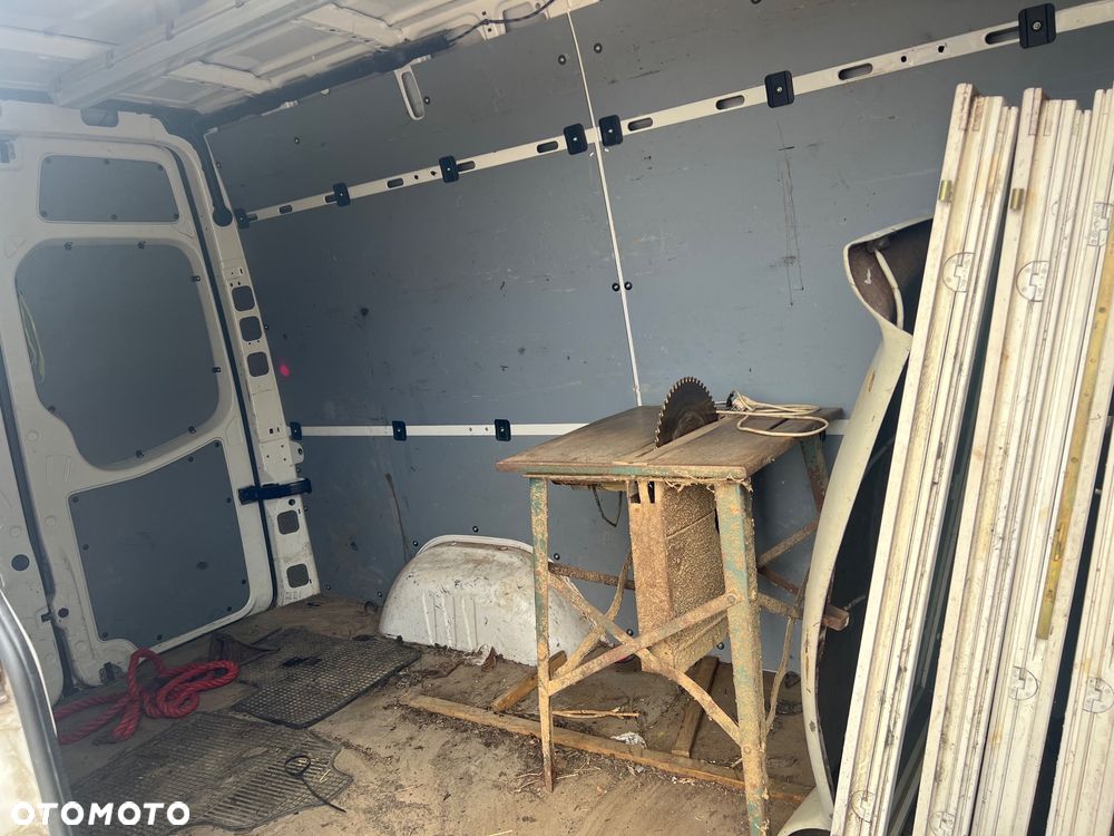 Volkswagen Crafter 163 konie, silnik po kapitalnym zdrowa buda, pięknie jedzie - 5