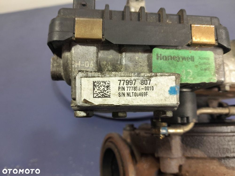 BMW 5 F10 F11 3.0D 204 KM N57D30U0 TURBOSPRĘŻARKA 7799758 - 9