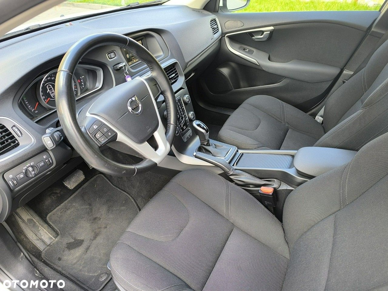 Volvo V40 - 9