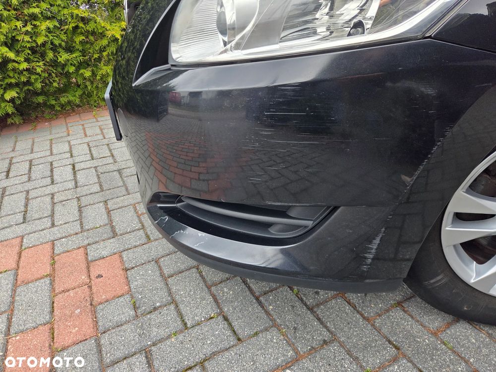 Toyota Auris 1.4 D-4D Terra - 13